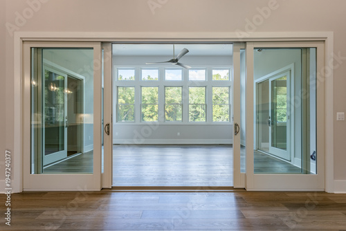 Foto Enter into a sunroom