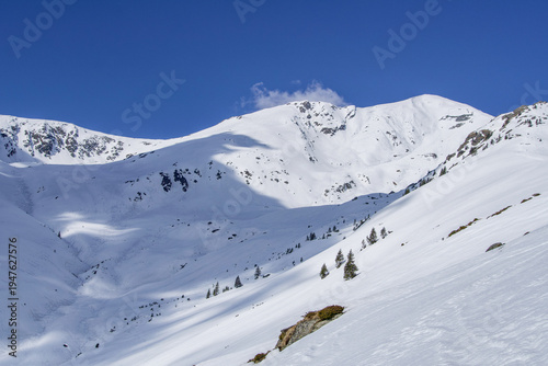 mountain view, Lespezi Ridge, Fagaras Mountains, Romania 