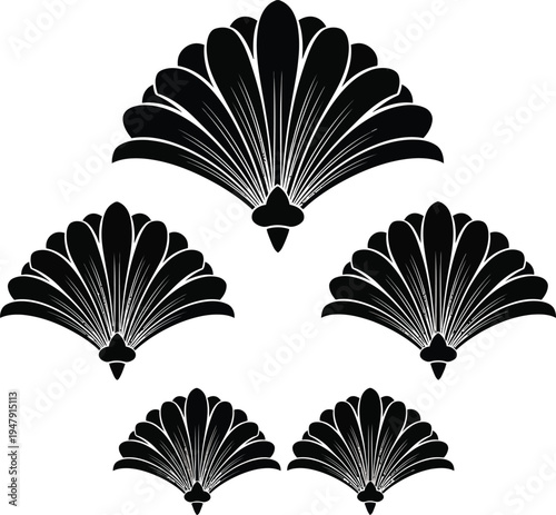 Black and white of five identical fan shapes symmetrical