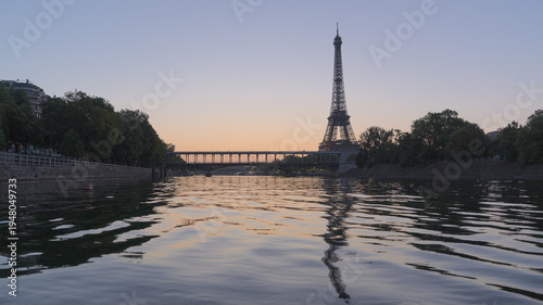 La Seine and the Eiffel tower at dawn