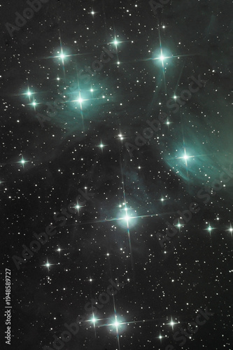 Les pléiades objet M45 beauté de l'Univers