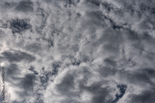 Spectacular clouds in the sky 01.26