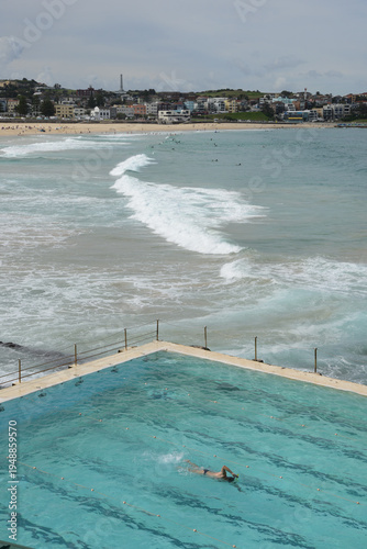 BONDI BEACH rock pool NSW AUS