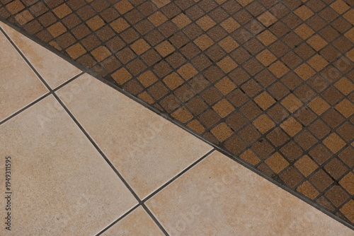 Photography 人物なし、風景、都市景観、町並み、地下、柱、地下道、柱形、道、通路、廊下、タイル、タイル張りの床、寂しさ、人気のない道路、人気のない通り、工業技術、人工物、人工