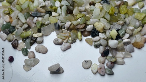 Quadro em tela Natural Green Pebble Stone Texture Background