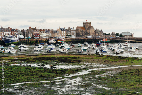 Φωτογραφία view of a harbour