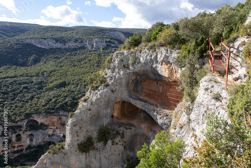 Grottes du canyon d'Añisclo