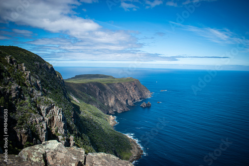 Φωτογραφία Australia, Cape Raoul is 14km return walk with stunning coastal views, seascapes and towering dolerite cliffs, columns and platforms