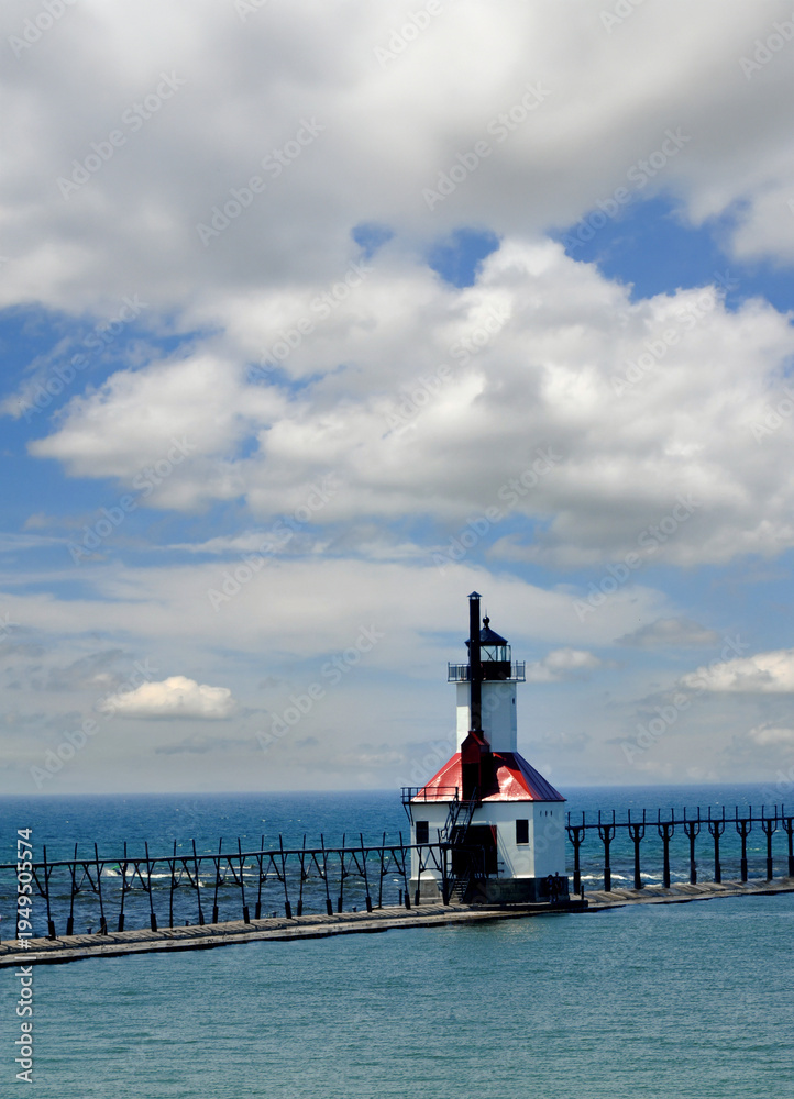 Fototapeta premium Red and White St. Joseph Lighthouse