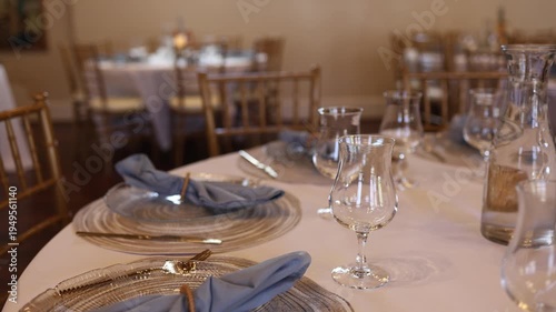 Elegant event table setting