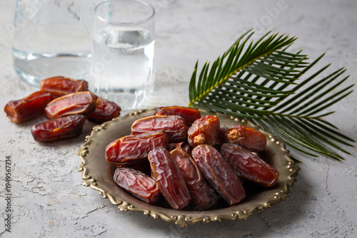 Dried date fruit in the pla...