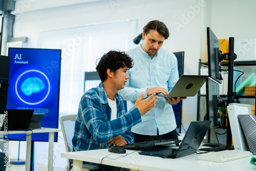 Foto software engineer or programmer team working late in development office,problem solving or algorithm of ai assistant,ai agent helping for work
