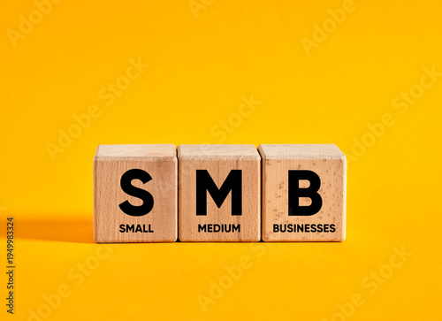Fotografía SMB acronym cubes representing small medium businesses