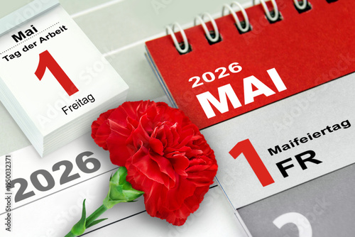 Deutscher Kalender Datum 1. Mai  2026 Tag der Arbeit und rote Nelke