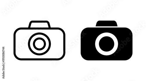 Camera icon set vector. photo camera sign and symbol. photography icon.
