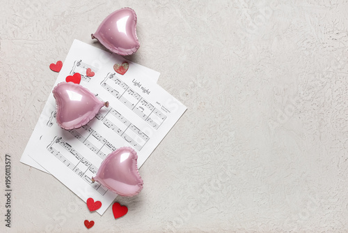 Note sheets with hearts and...