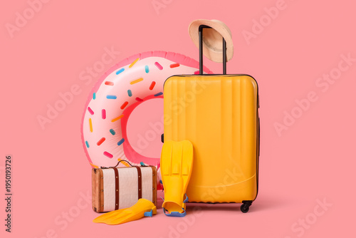 Suitcases with inflatable r...
