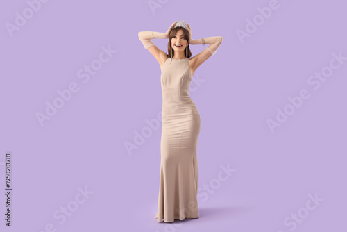 Beautiful young woman in pr...