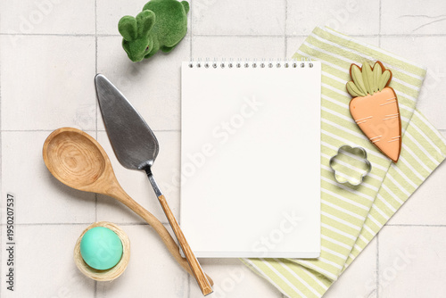 Composition with blank note...