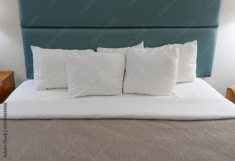 Naklejka premium close up on pillows on the bed