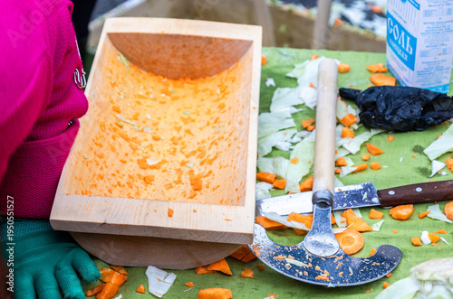 Tools for chopping kroshevo shredded cabbage and carrots