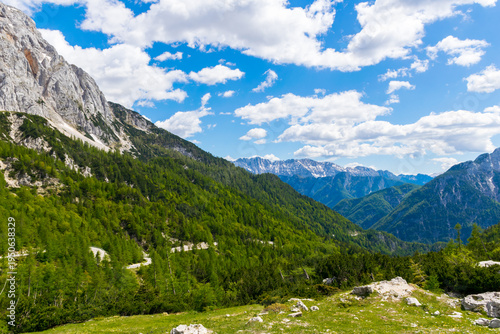 Foto Panoramic view of Julian Alps from Vrsic mountain pass and Triglav National Park