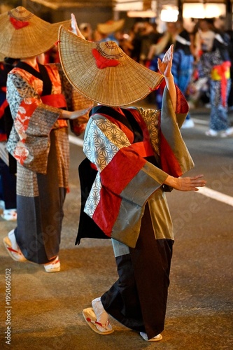 西馬音内盆踊り　秋田県羽後町　traditional japanese dance festival