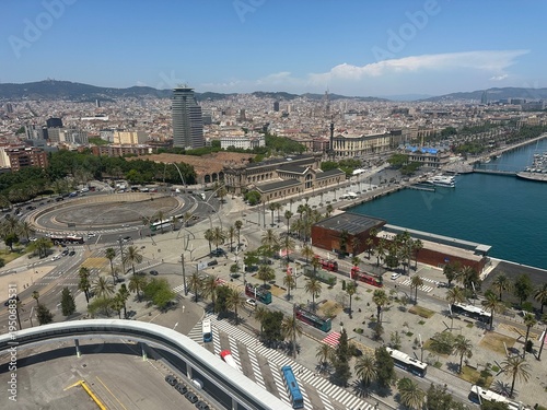 Barcellona, panorama, Sagrada Família, skyline, città, edifici, urbanistica, Spagna, quartieri, tetti, modernità, storia, architettura, Gaudí, viaggio, Europa, luce, giornata, prospettiva, vista aerea