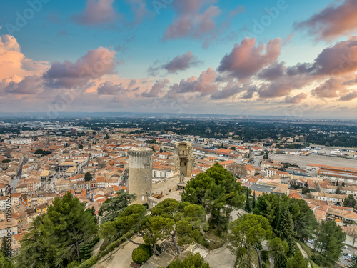 Obraz na płótnie Aerial view of the twin cylindrical towers of Chateaurenard in Southern France w