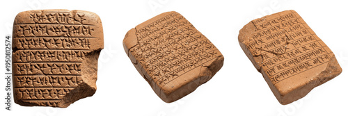 Foto Set of ancient Sumerian cuneiform clay tablets with Mesopotamian inscriptions co