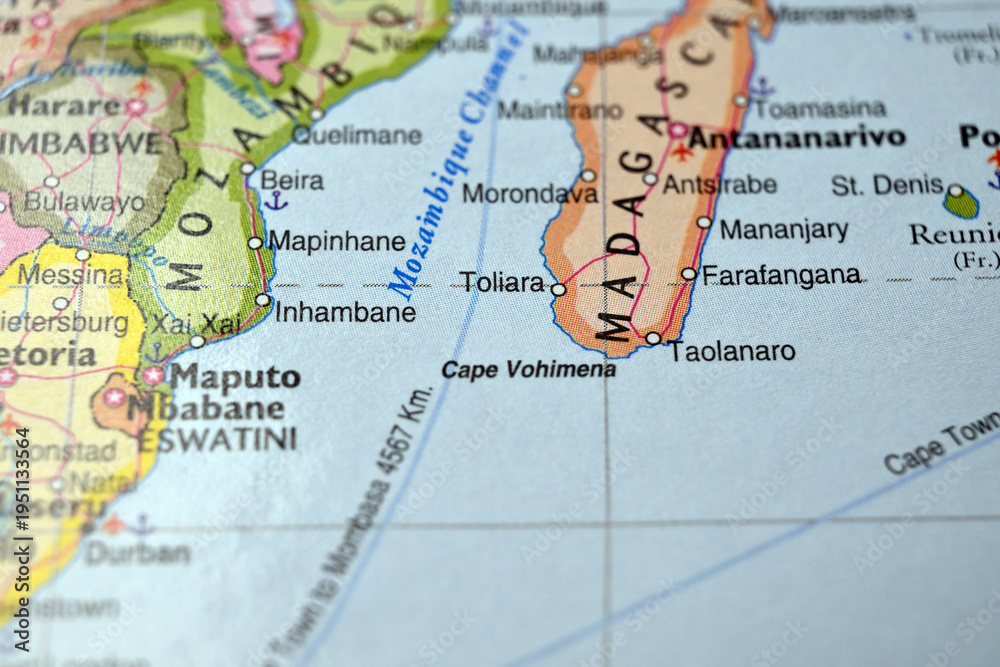 Naklejka premium Toliara Madagascar Macro World Map Defocused Bokeh Background Close Up Geographic Image