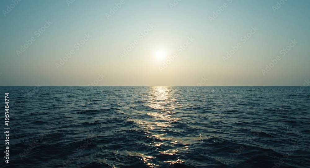 Obraz premium Ocean horizon background with copy space for text and gentle light