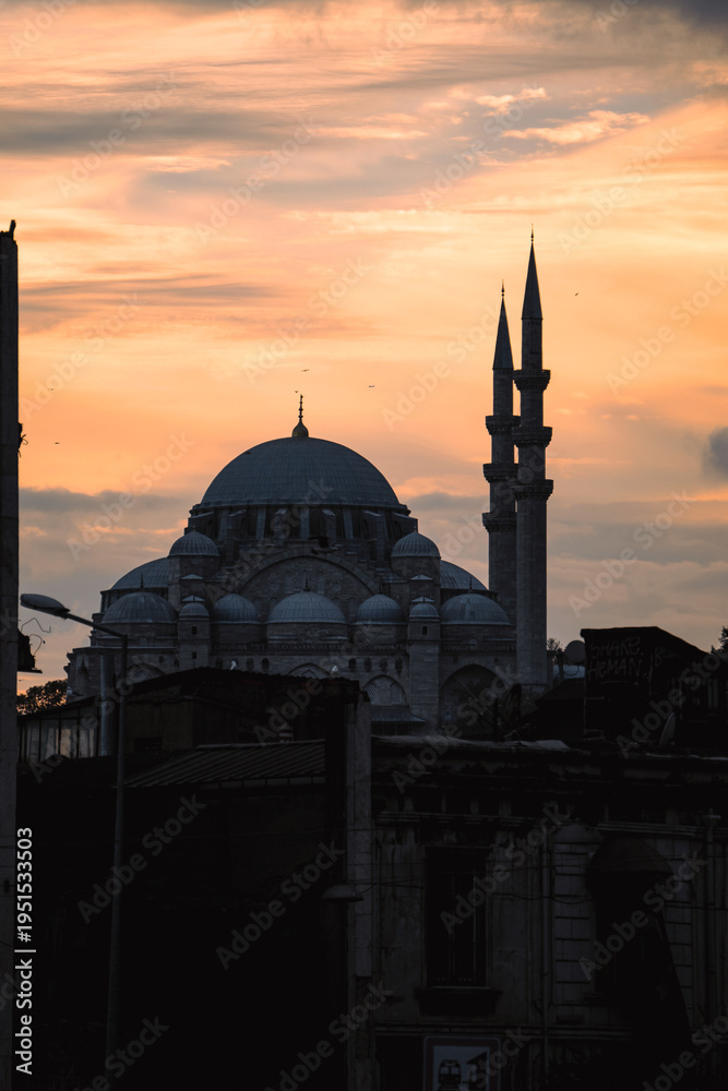 Fototapeta premium mosque at sunset