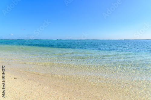 モーリシャスにあるル・モーンビーチのとても美しい風景A beautiful view of Le Morne Beach in Mauritius