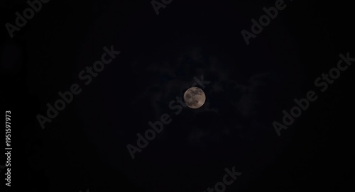 Moon glow effect lantern li...