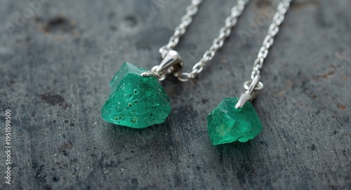 Raw emerald gemstone jewelr...