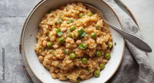 Plant-based creamy risotto ...