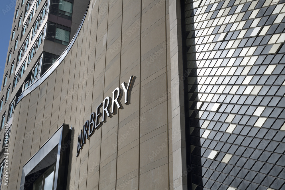 Obraz premium exterior of Burberry, a clothing store, located here at 100 Bloor St W, Toronto