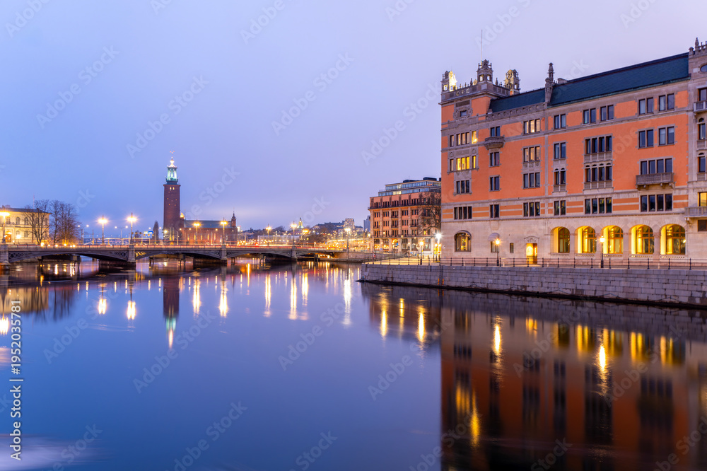 Obraz premium General views of the streets of Stockholm, the capital of Sweden, in February 2026, including Gamla stan, ostermalm, Sodermalm, museums, iconic buildings, animals, and urban architecture.
