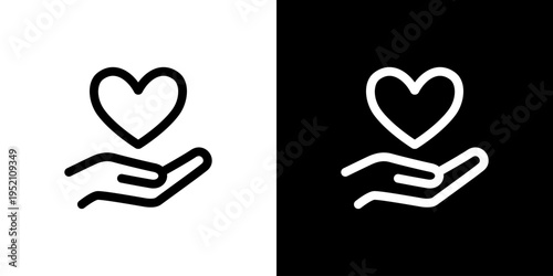 手の中のハートのアイコン
