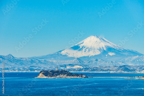 Wallpaper Mural 日本神奈川逗子からの富士山 Torontodigital.ca