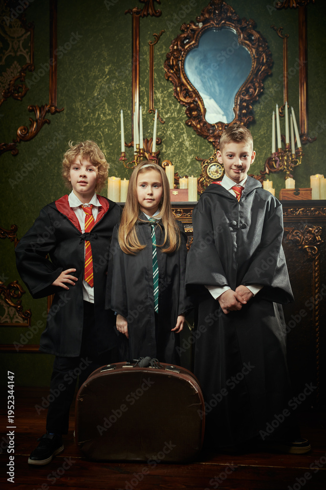 Naklejka premium arrival to magic school