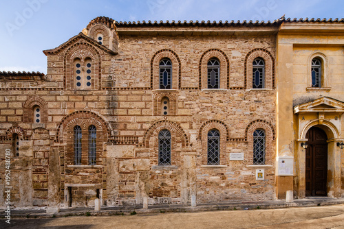 Wallpaper Mural façades of Athens captured on November 17, 2025. Torontodigital.ca