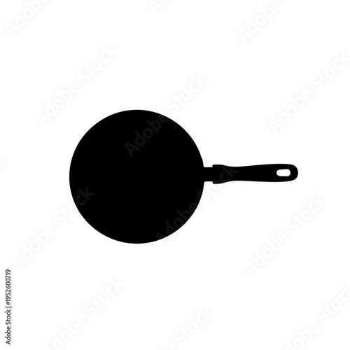 Black frying pan with handle.