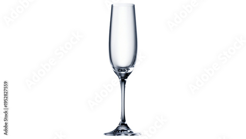 Foto Isolated elegant clear empty crystal champagne flute glassware for sparkling win