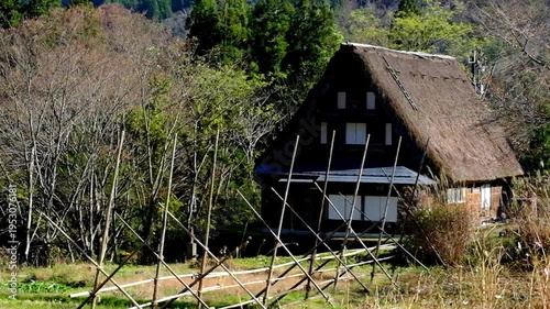 Wallpaper Mural 五箇山合掌造り集落相倉　世界遺産新緑の季節 Torontodigital.ca