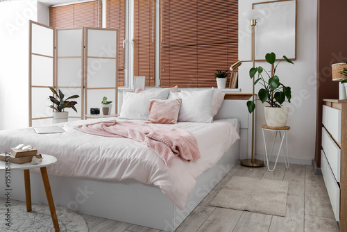 Comfortable bed, folding sc...