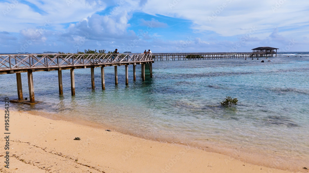 Fototapeta premium Surfers Paradise, Cloud 9, Siargao, Philippines, Asia