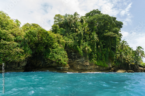 Isla Pájaros - Bocas de Toro - Panamá
