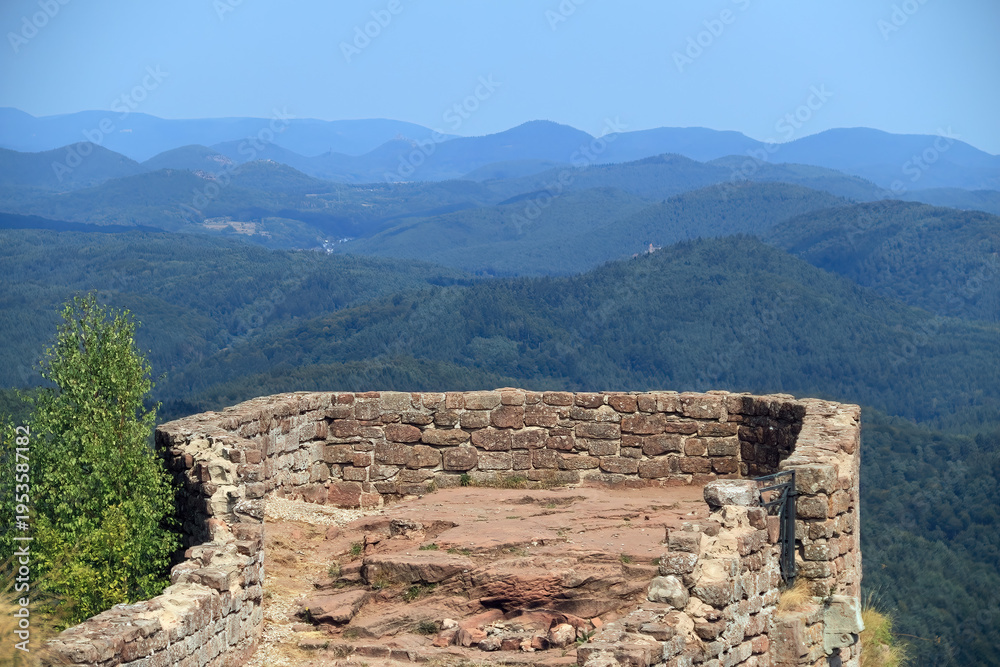 Fototapeta premium Vue sur les Vosges du nord